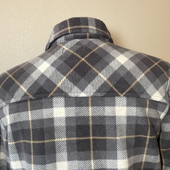 FREEDOM Foundry Faux Fur Lined Flannel Size Large - Picture 6 of 13
